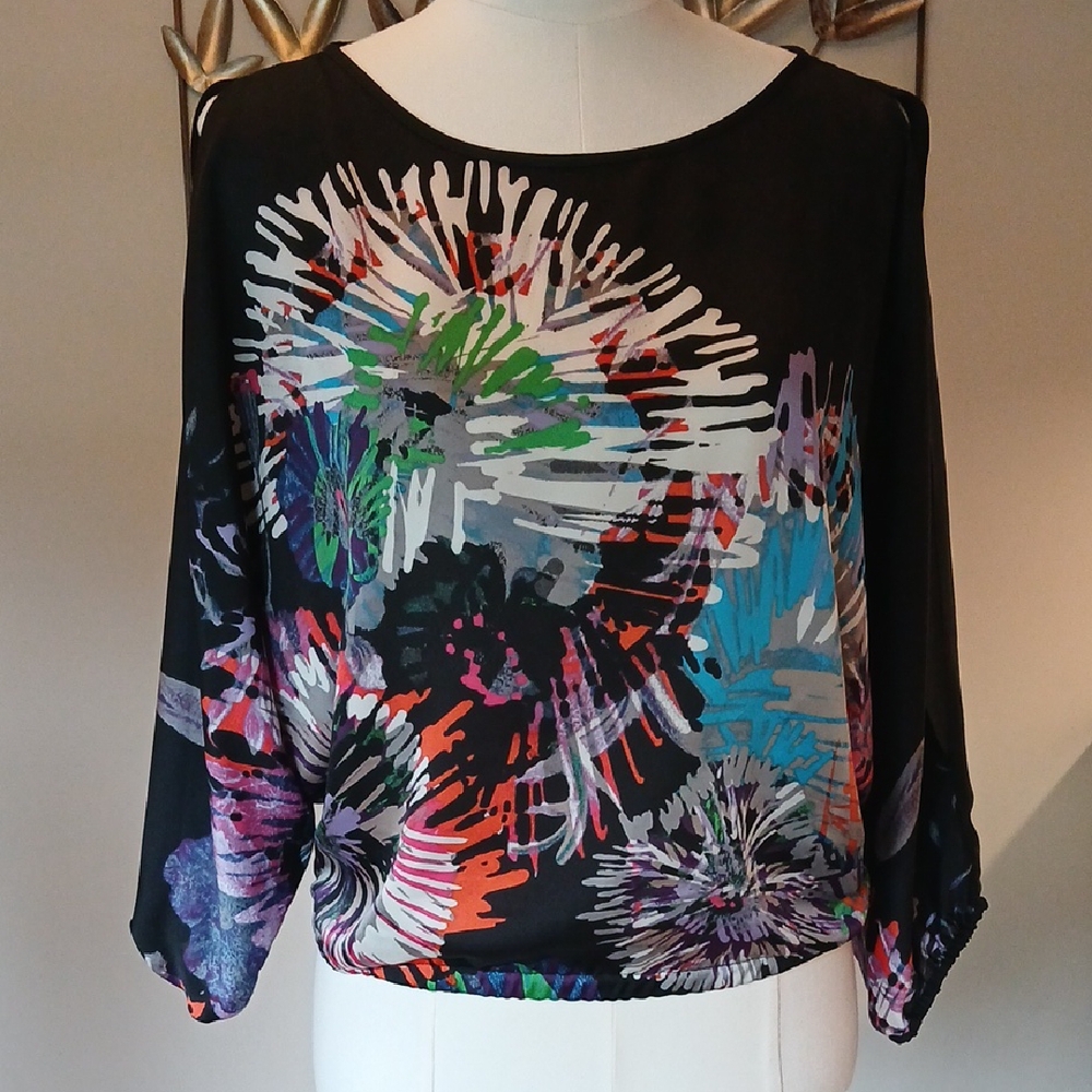 BCBGMaxAzria Black and White Color Splash Crop Blouse 3/4 Sleeve | Sz S